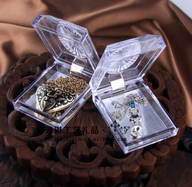 Delicate Durable Acrylic Jewelry Display Case Recycyled With Cast Acrylic